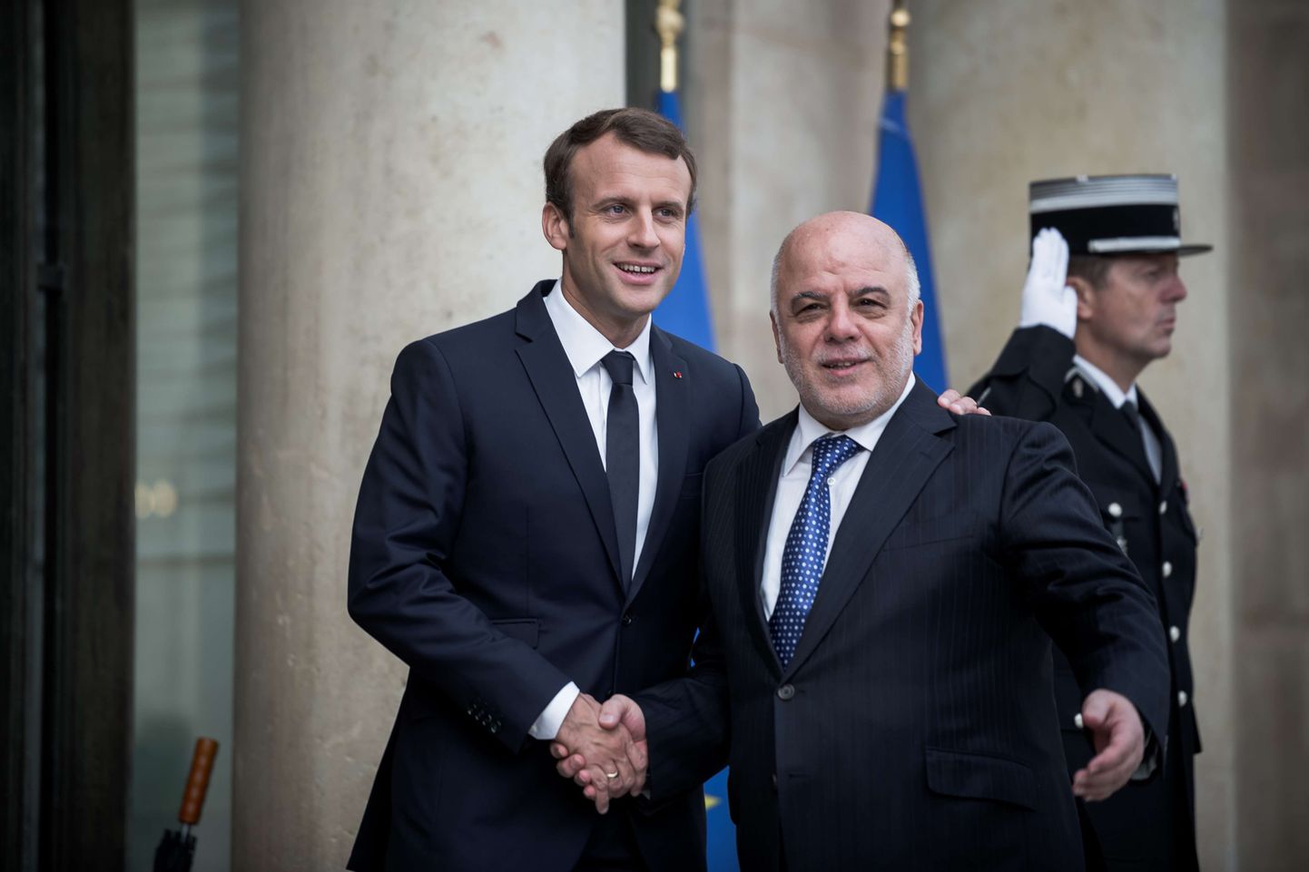 Prantsuse president Emmanuel Macron ja Iraagi riigipea Haider al-Abadi Pariisis.