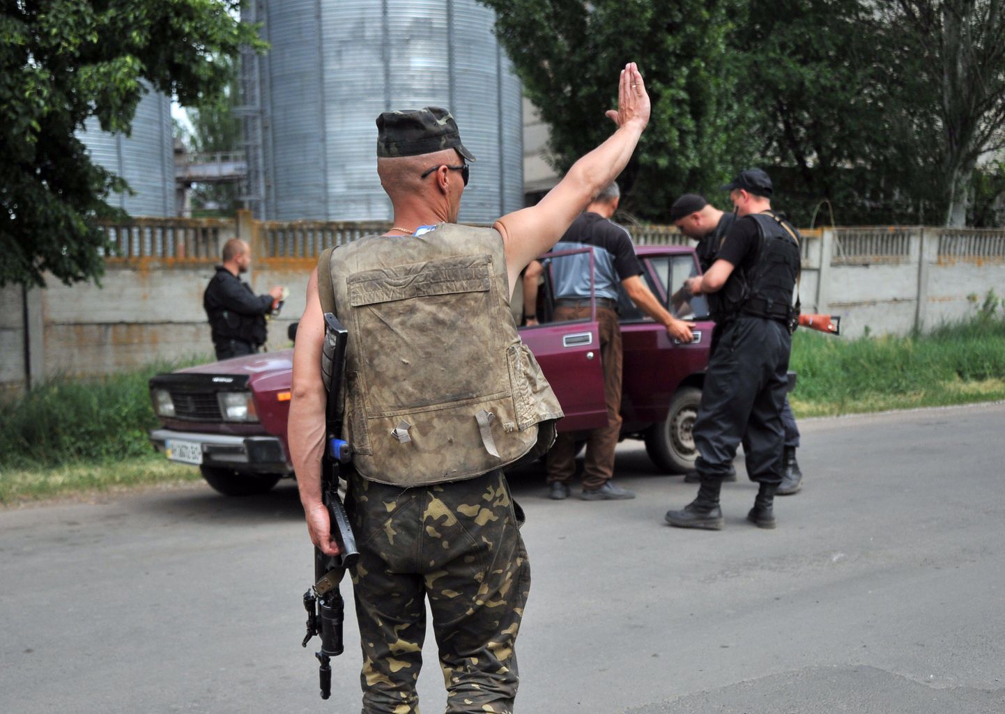 Ukraina sõdurite kontrollpunkti Slovjanski lähistel.