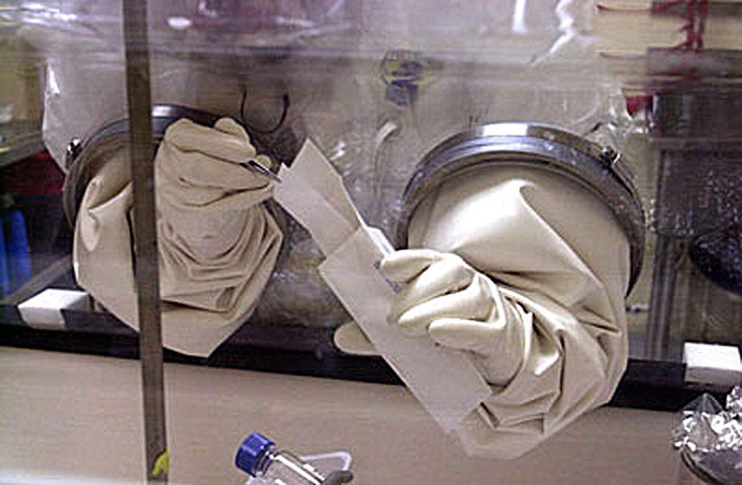 Saksa teadlane võis nakatuda Ebola viirusesse