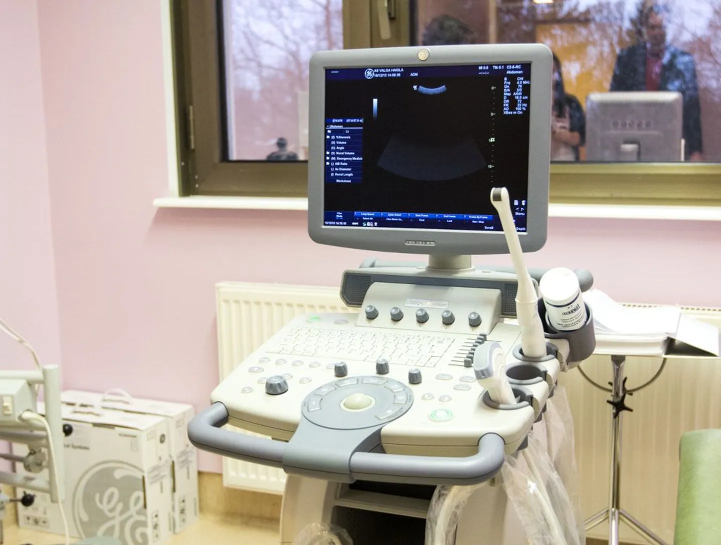 Ultraheliaparaat Valga haigla sünnitusosakonnas.