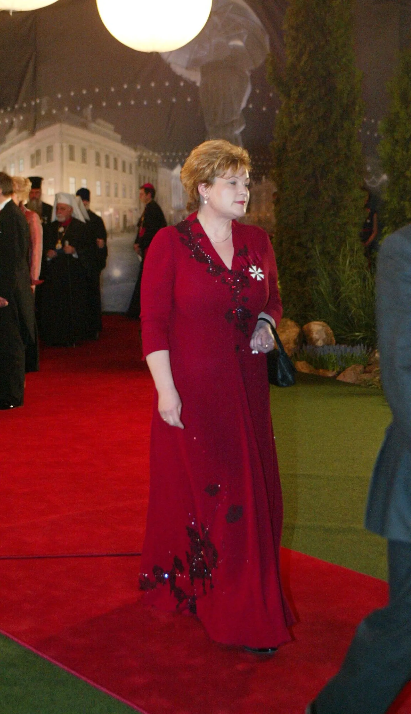 Ester Tuiksoo, orden rinnas, 2007. aastal presidendi vastuvõtul.