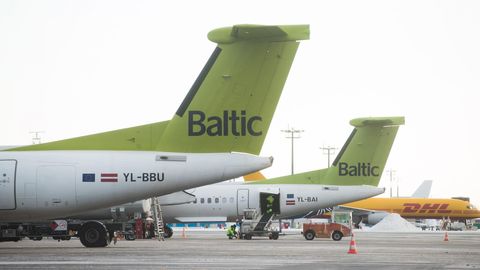 airBaltic      ,   