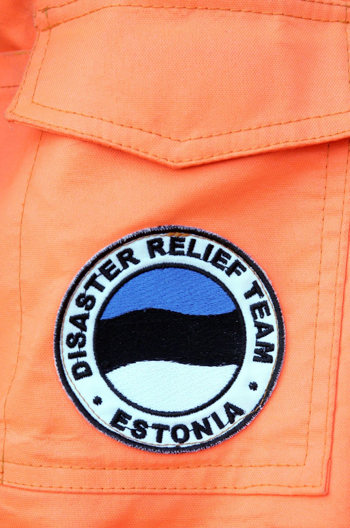 ÜRO palvel läheb hädalistele appi Eesti päästemeeskonna vabatahtlikud. Pildil Eesti päästemeeskonna logo.