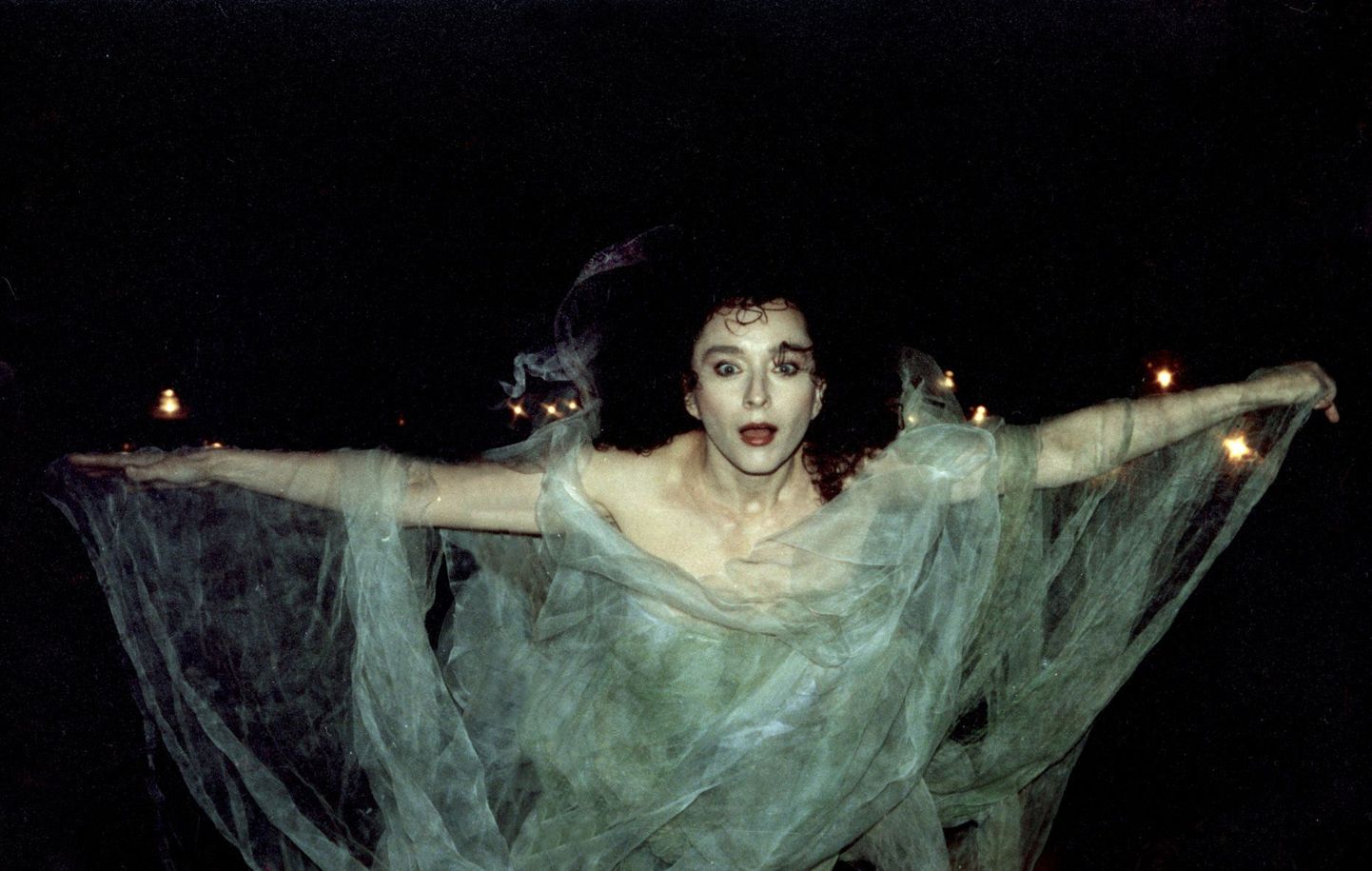 Анастасия Вертинская в роли Маргариты ("Мастер и Маргарита", 1994).