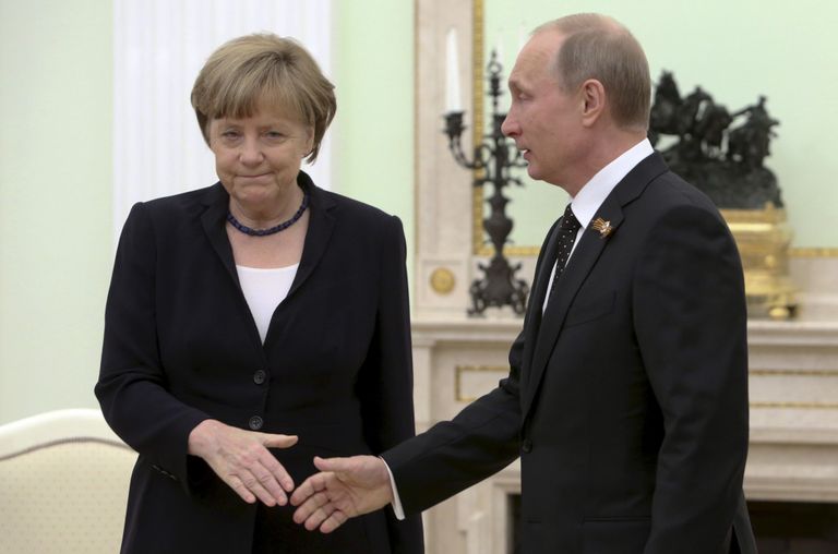Angela Merkel ja Vladimir Putin. Foto: Scanpix