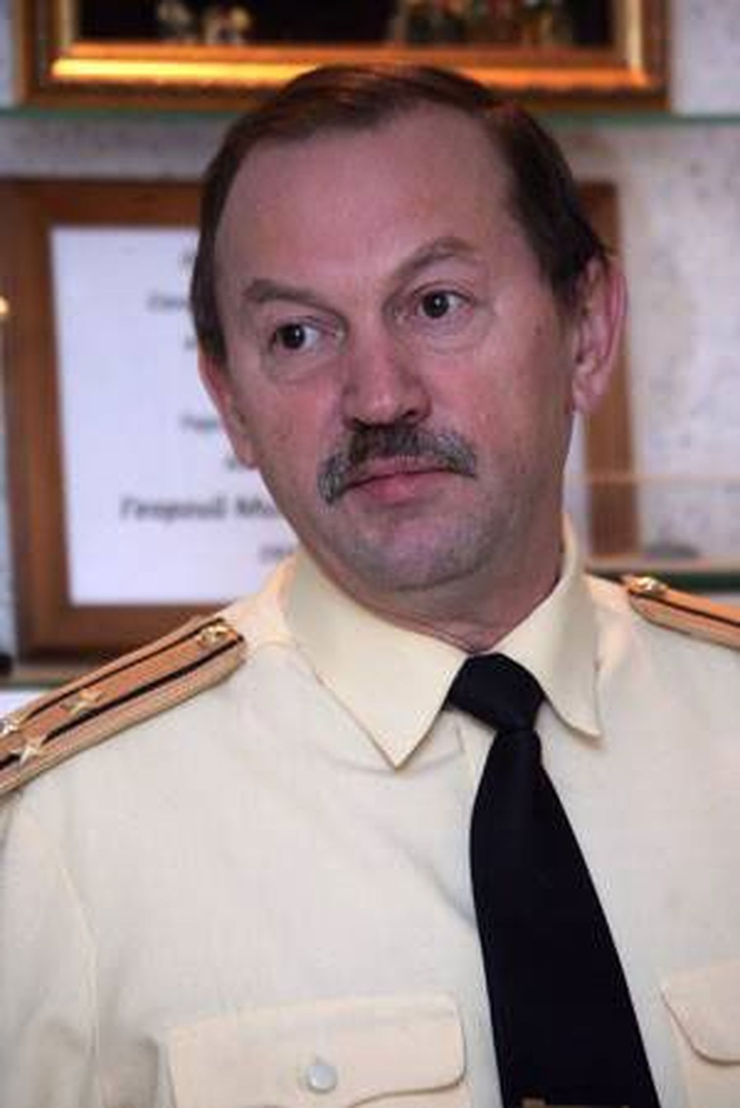 Капитан первого ранга в отставке Игорь Курдин считает, что российским подлодкам у берегов Швеции делать нечего.