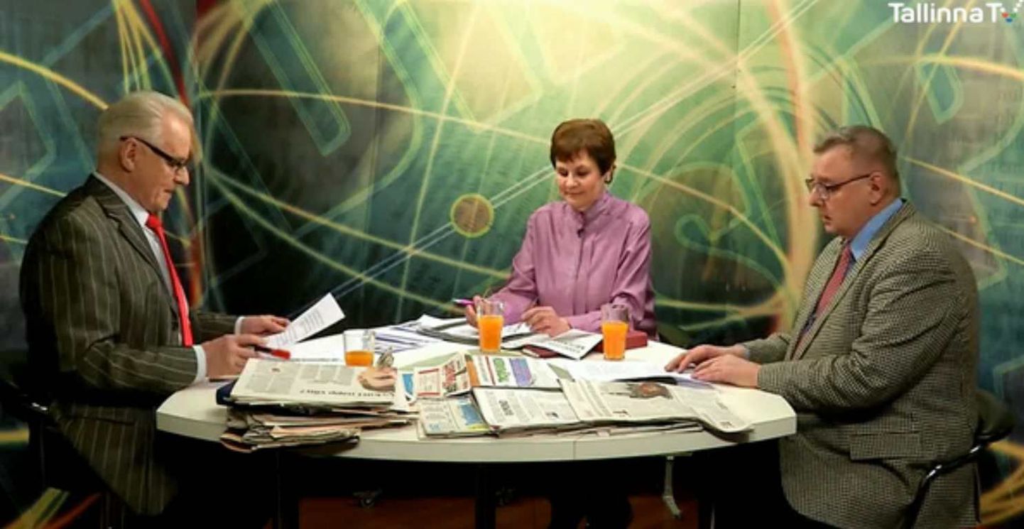 Meedia Keskpunkti tegijad Heimar Lenk, Urmi Reinde ja Mart Ummelas Tallinna TV stuudios.