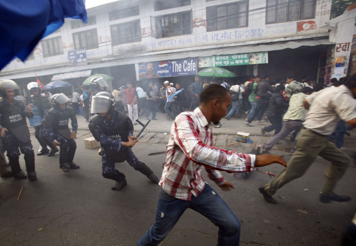 Nepaali aktivistide mäss Kathmandu tänavatel 30. mail