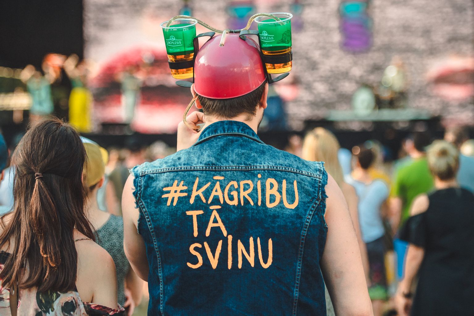 Ieskats festivāla "Positivus 2019" noslēdzošās dienas norisē