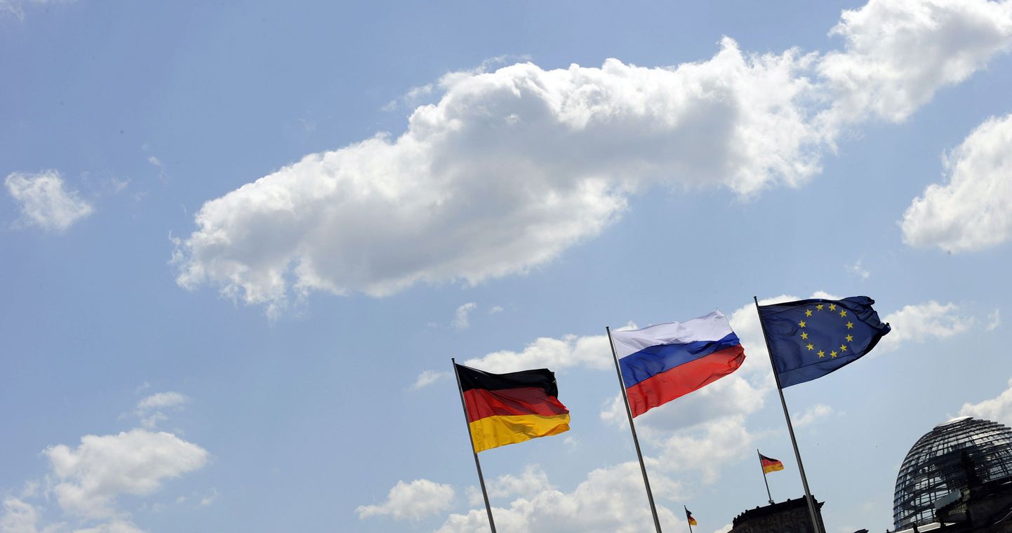 Saksa, Venemaa ja Euroopa Liidu lipud