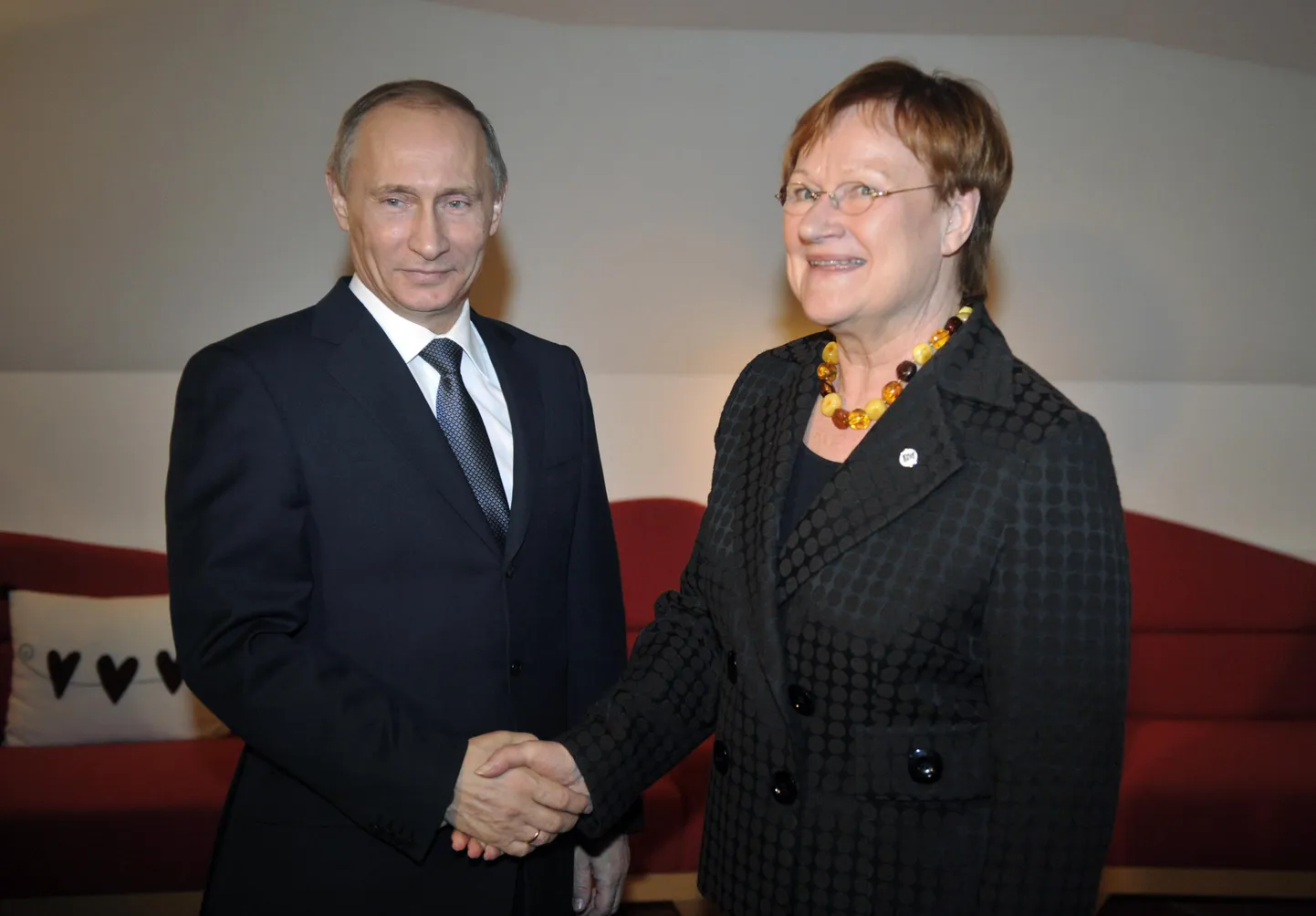 Tarja Halonen ja Vladimir Putin kohtuvad Novo-Ogorjovos sel teisipäeval.