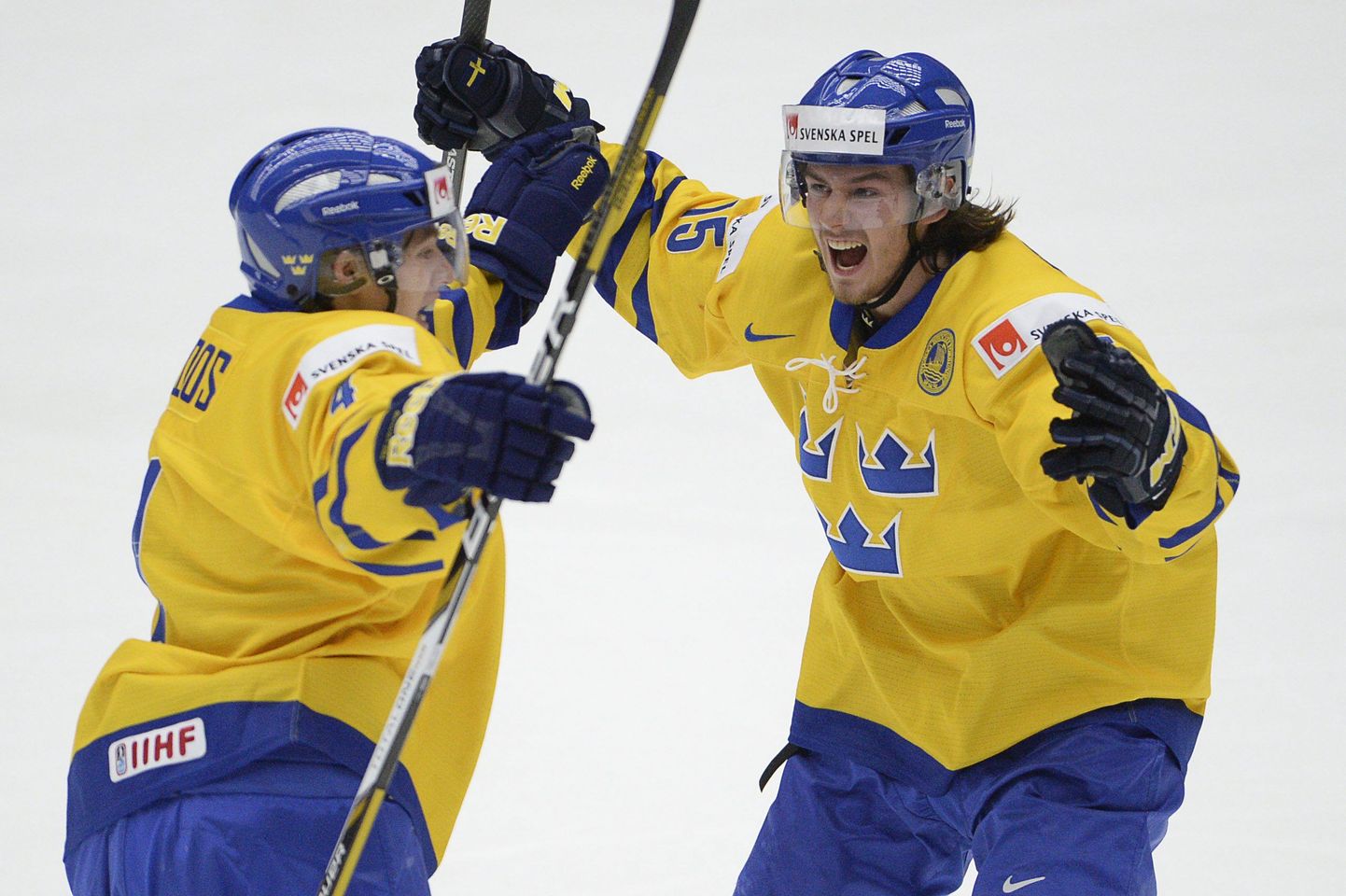 Игроки хоккейной сборной Швеции.