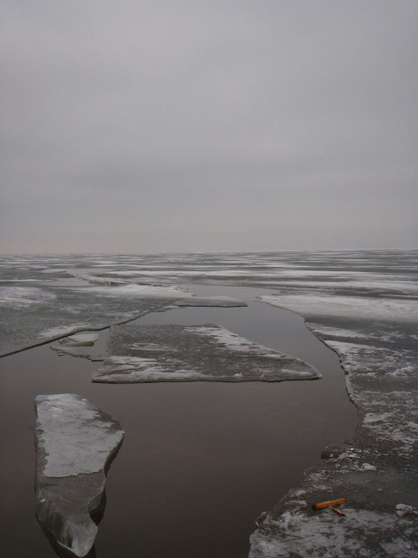 Jääolud Peipsil on oluliselt halvenenud. Arhiivifoto.