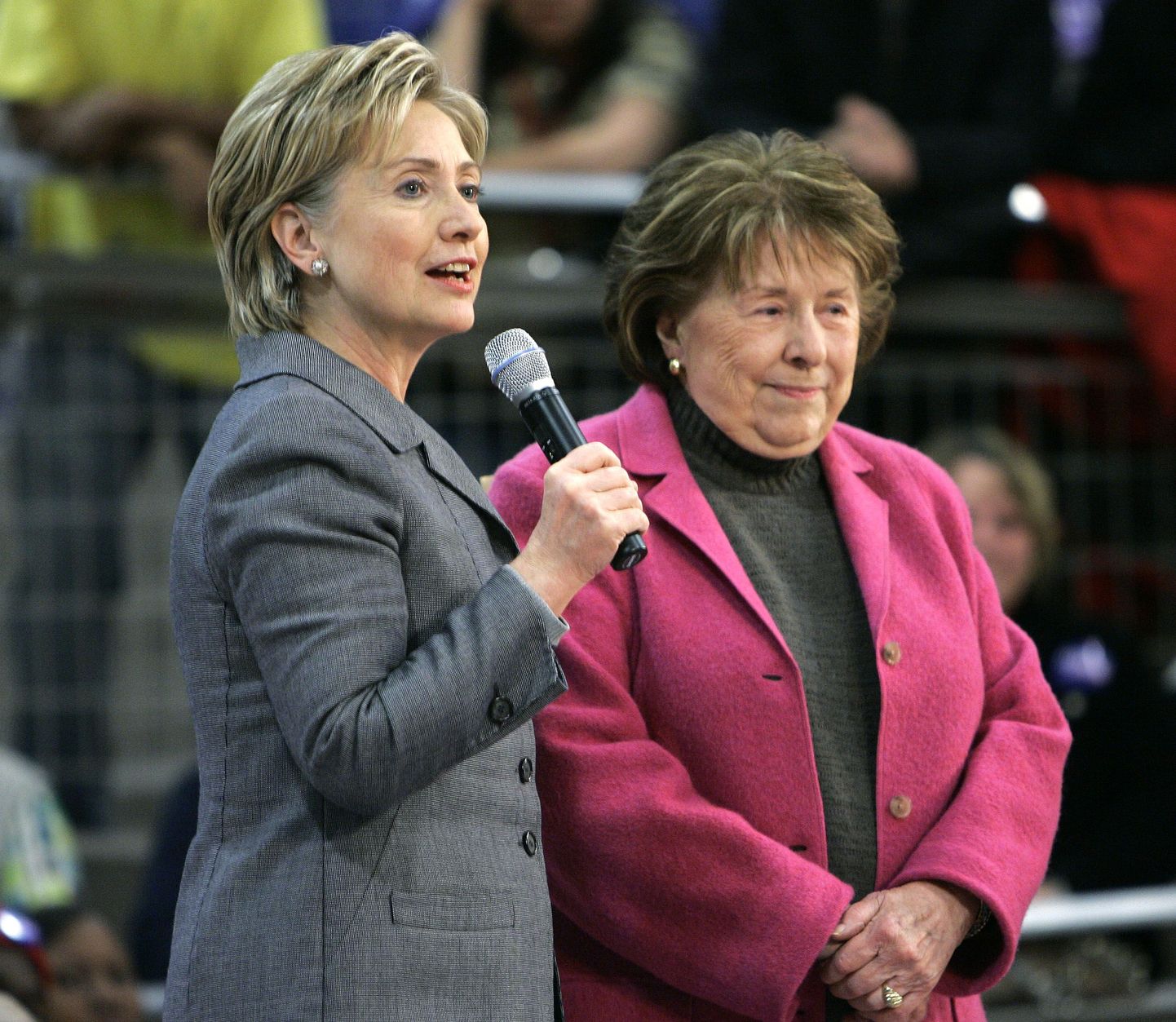 Хиллари Клинтон со своей матерью Дороти Родэм.