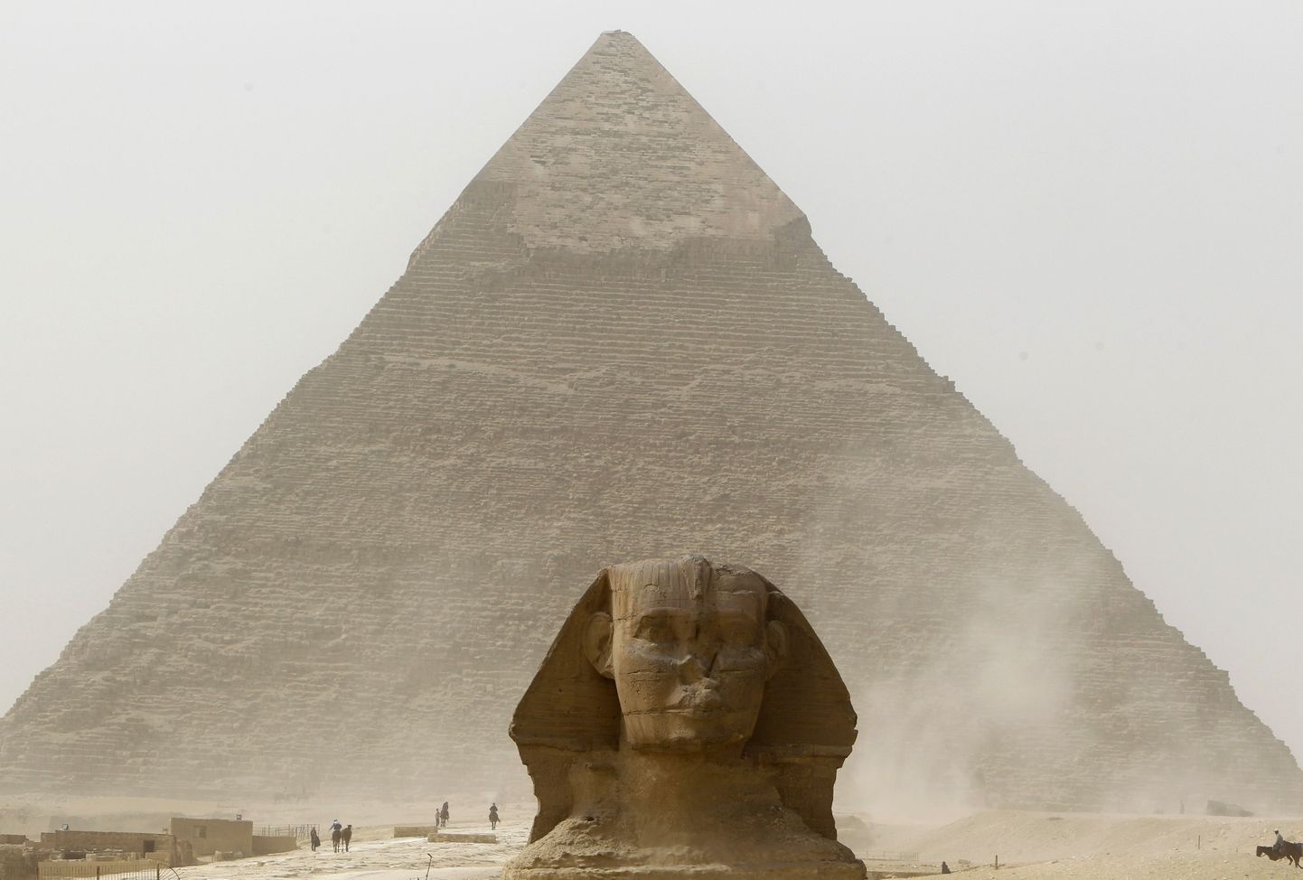 Robot paljastas Giza püramiidi salakambrist kummalisi hieroglüüfe