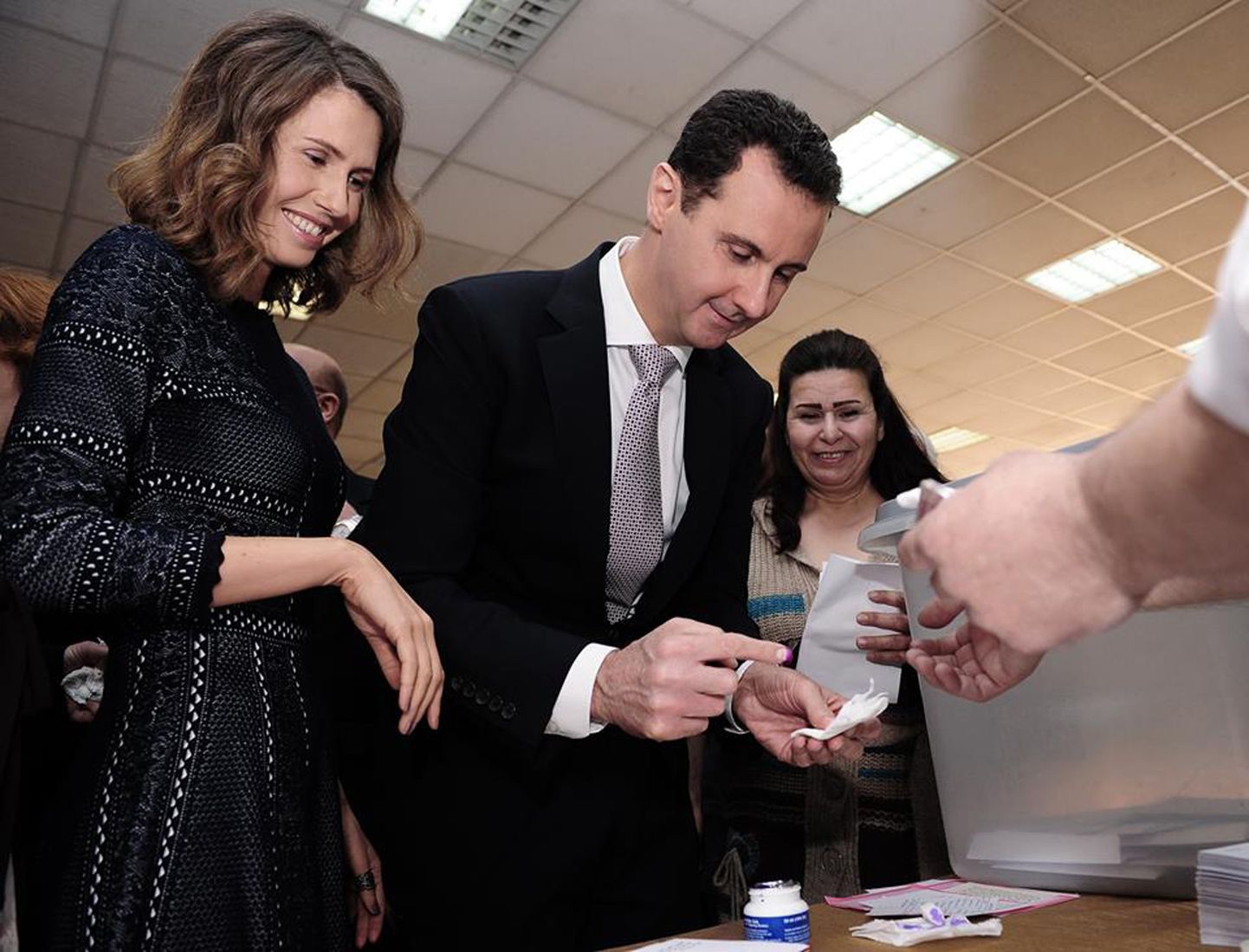 Vaidluste keskpunkt- Süüria president Bashar al-Assad ja tema naine  Asma
