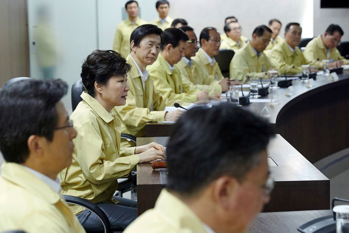 Lõuan-Korea president Park Geun-Hye iga-aastast õppust sisse juhatamas.