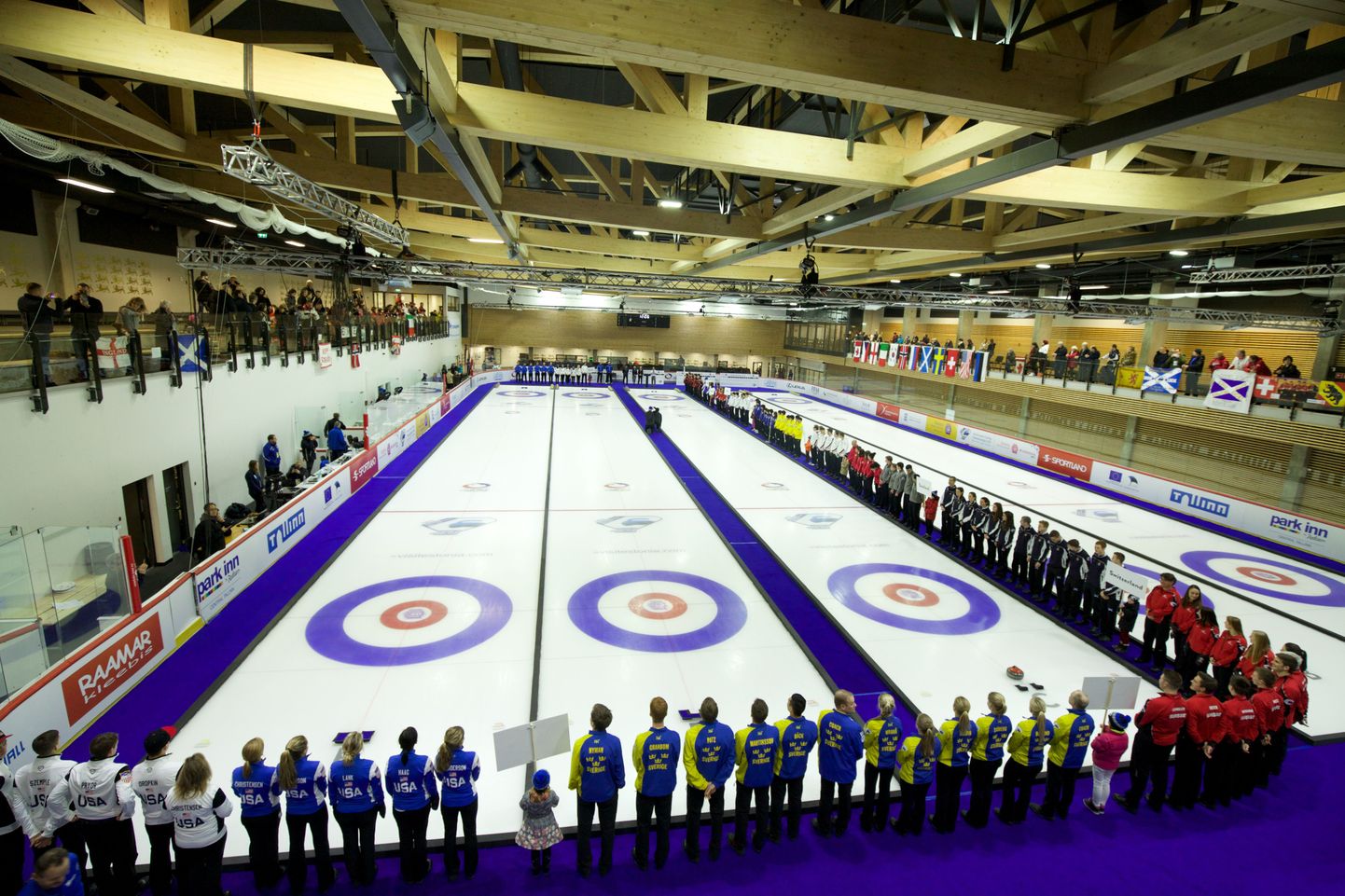 Curlingu juunioride MMi avamine Tallinnas.