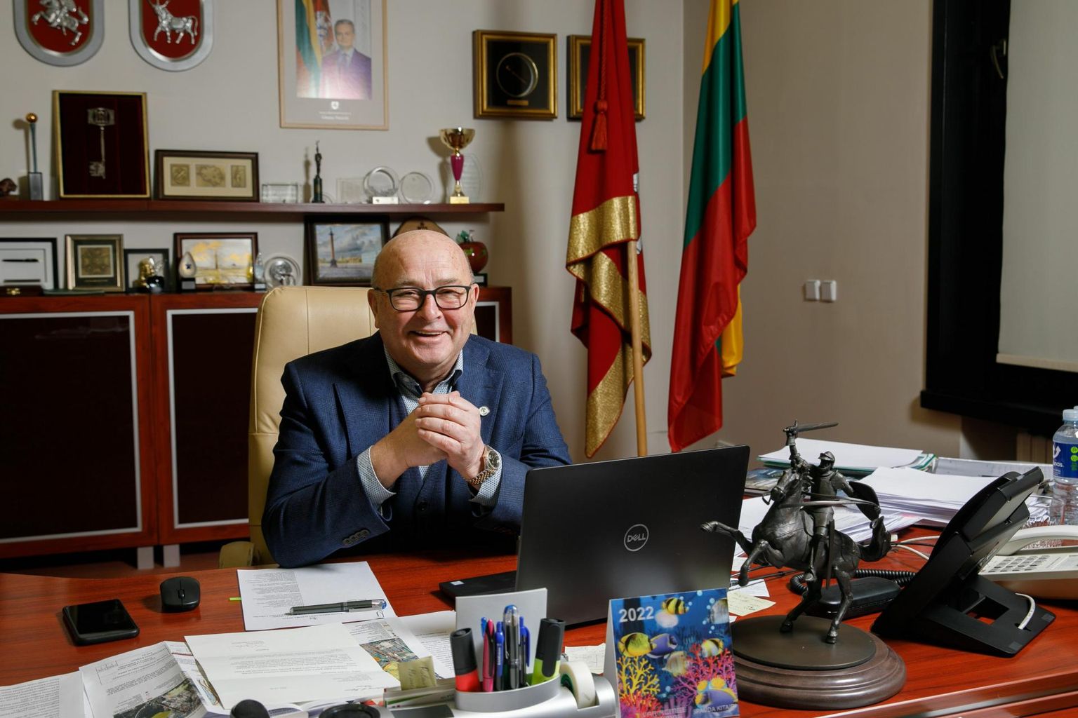 Leedu kõige patriootlikumalt meelestatud linnas Kaunases ei lugenud linnapeavalimistel ka seekord miljonär Visvaldas Matijošaitise autoritaarne stiil ja jätkuv äriajamine Venemaal – kohalikele elanikele on tähtsamad korras tänavad.