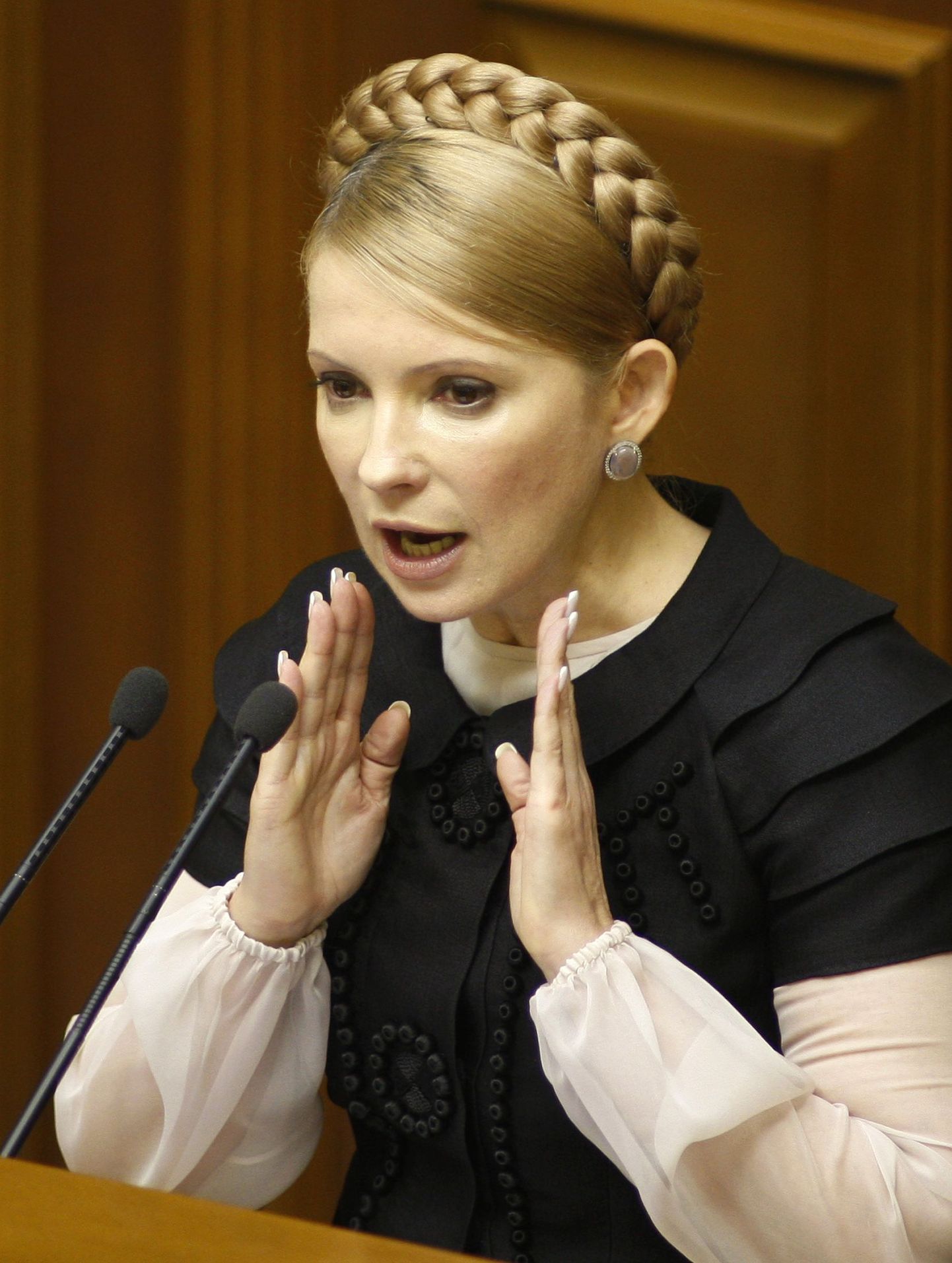 Julia Tõmošenko jätkab Ukraina peaministrina.