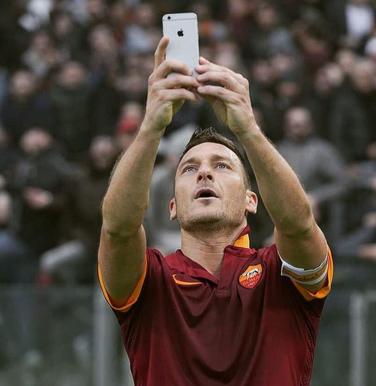 Francesco Totti selfiet tegemas.