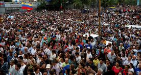 Venezuela poliitilises kriisis on surma saanud 43 inimest