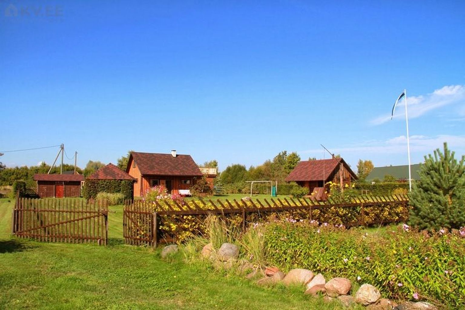 Suvekodu Peipsi järve ääres.