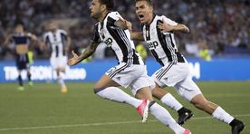 Kuldset kolmikut jahtiv Juventus tegi Itaalia jalgpalliajalugu
