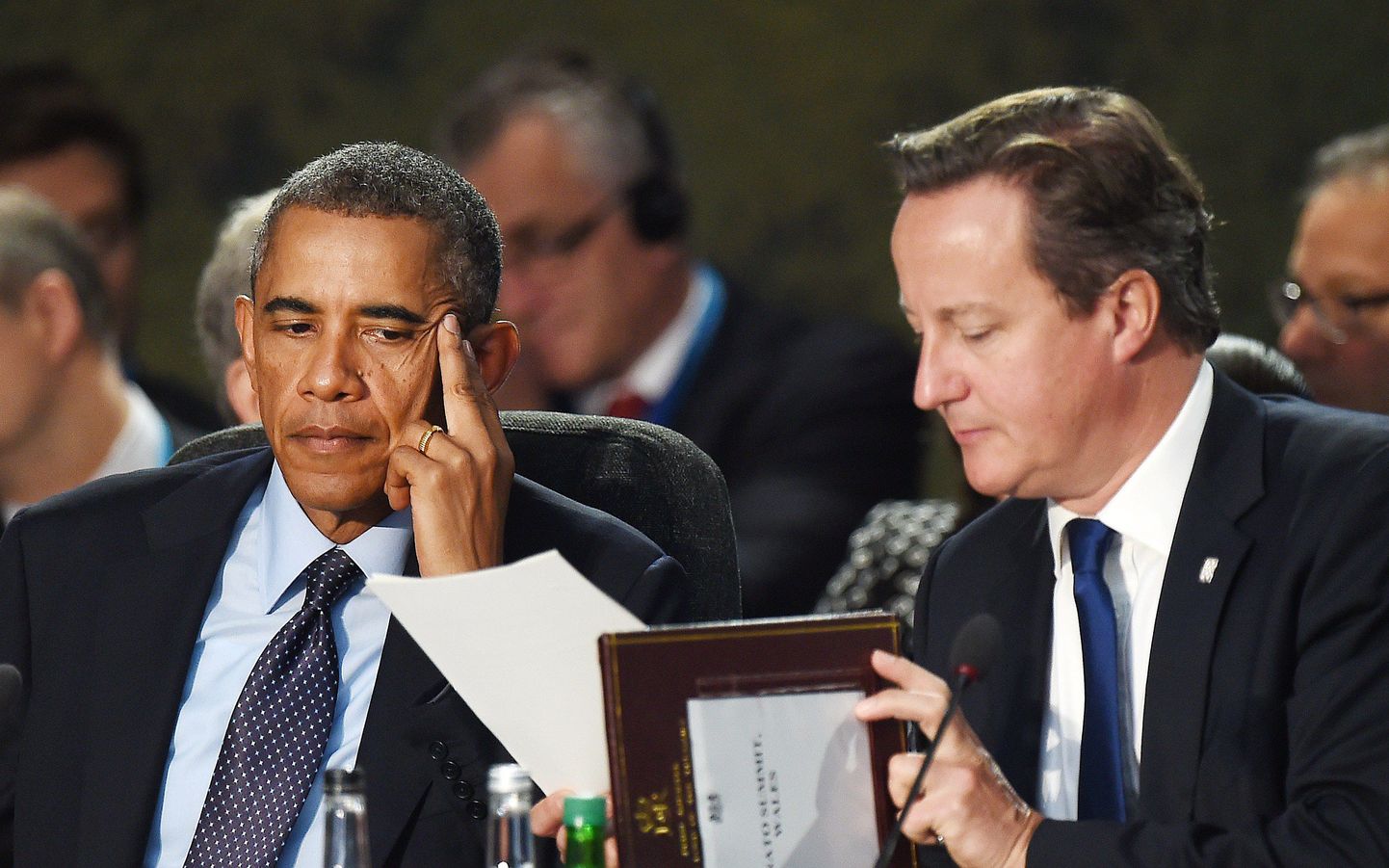 USA president Barack Obama ja Suurbritannia peaminister David Cameron NATO tippkohtumisel.