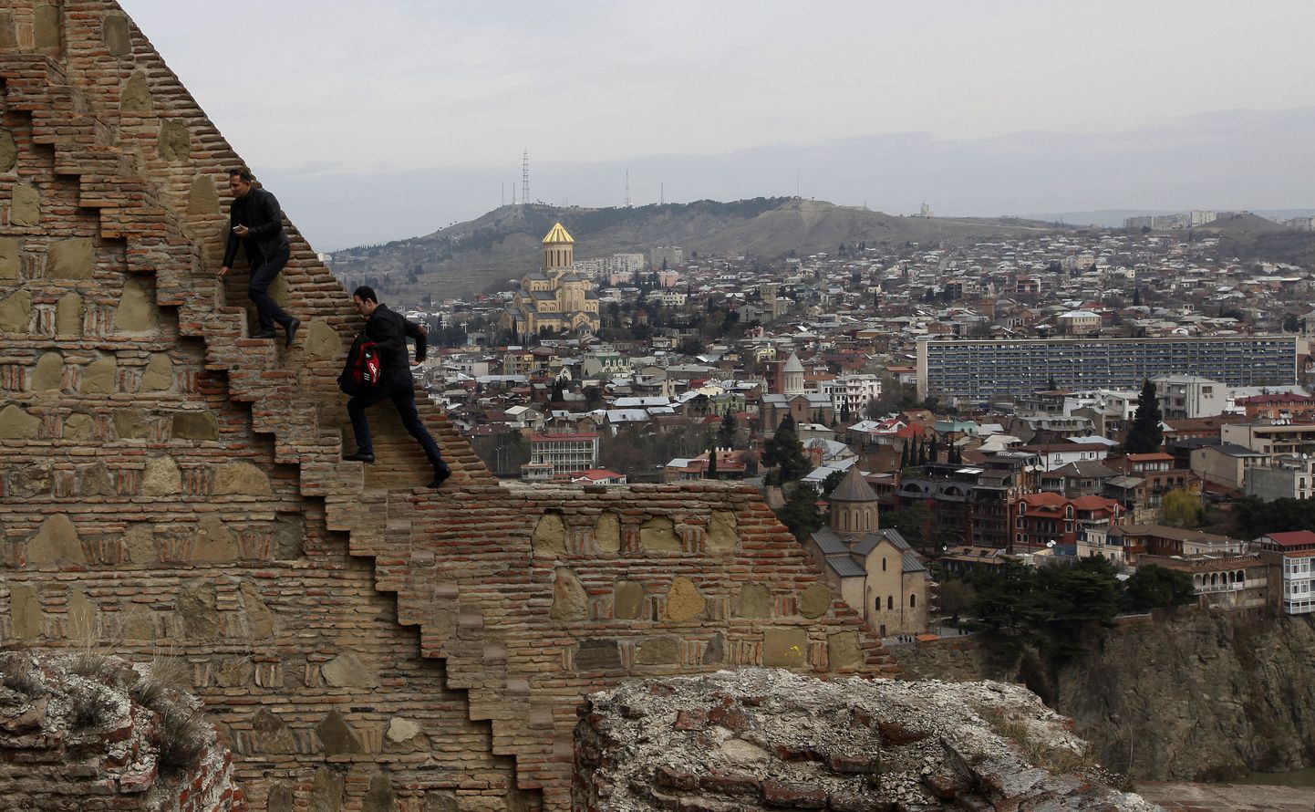 Нарикала — крепостной комплекс различных эпох в Старом Тбилиси.
