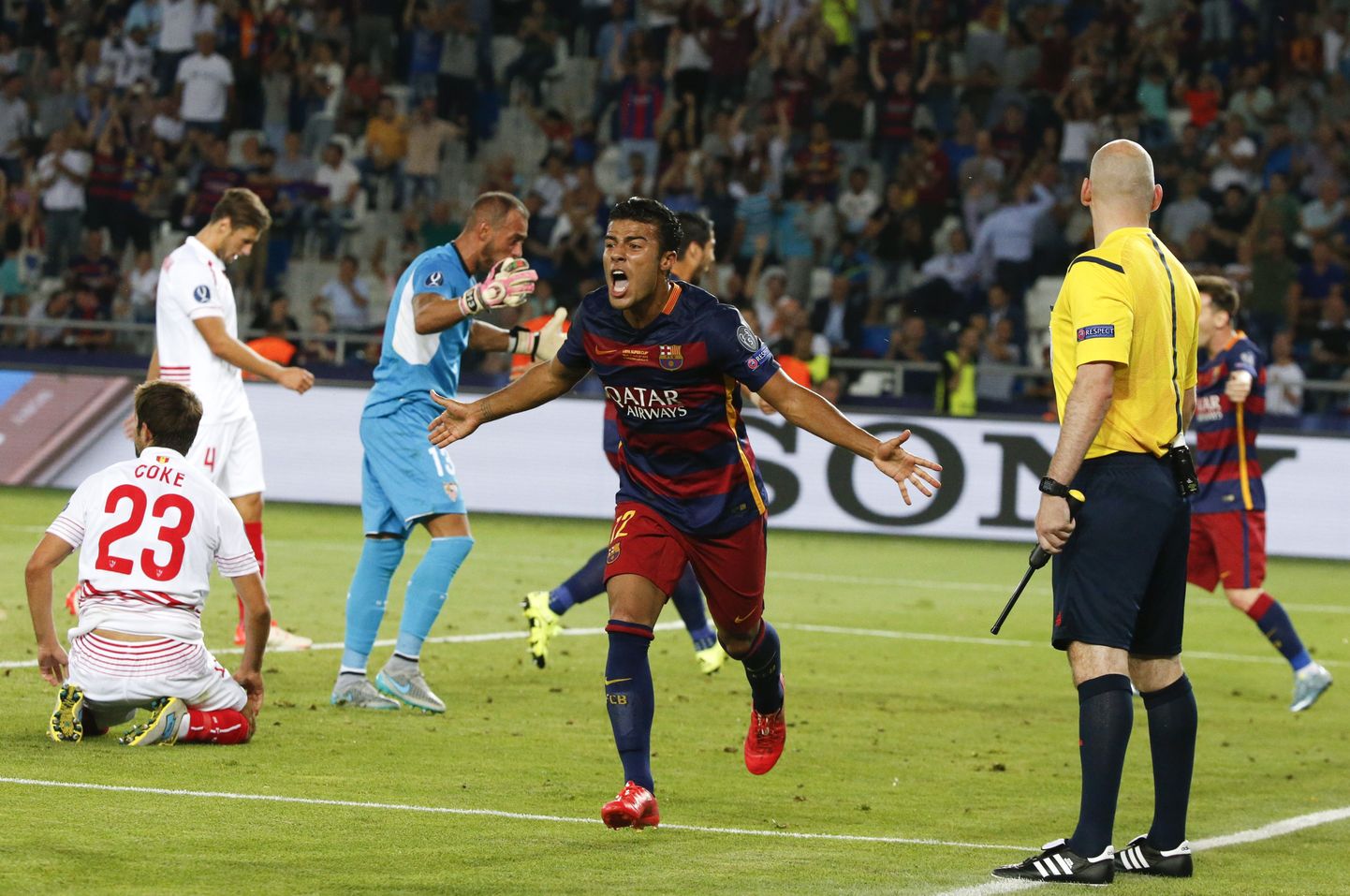 Barcelona ja Sevilla pakkusid superkarikafinaali publikule tõelise supermängu.