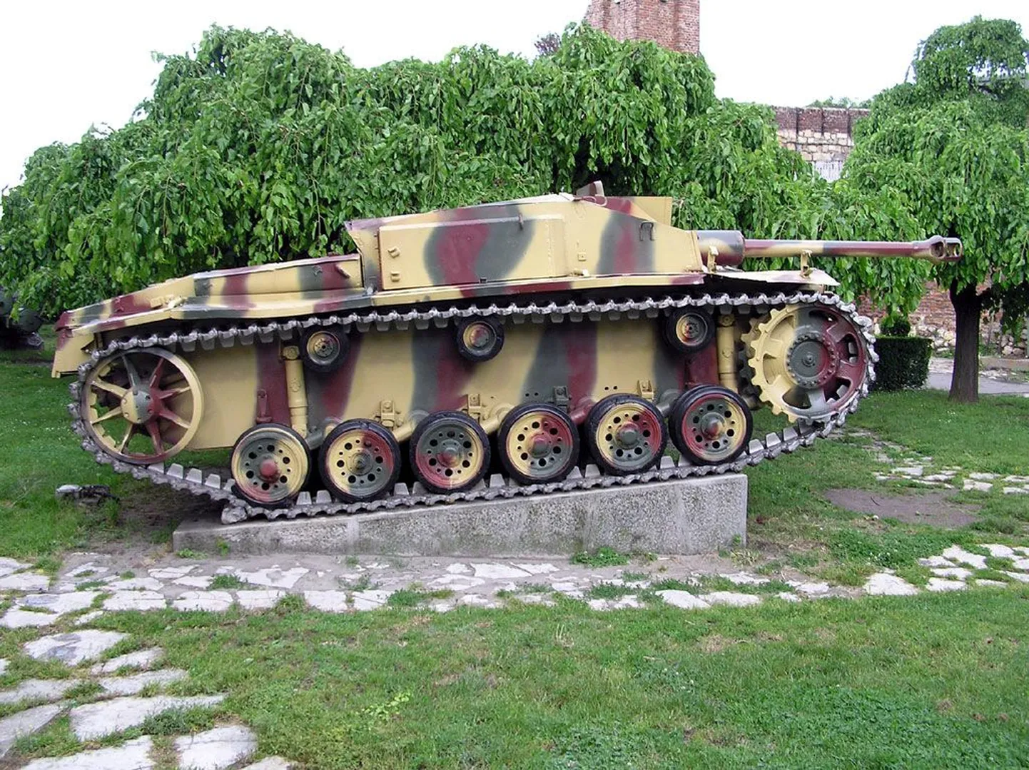 Stug III в Военном музее Белграда.