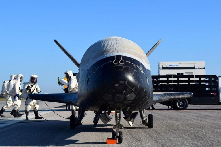USA õhujõudude orbitaalne katsekosmoselennuk X-37B / Handout/Reuters/Scanpix