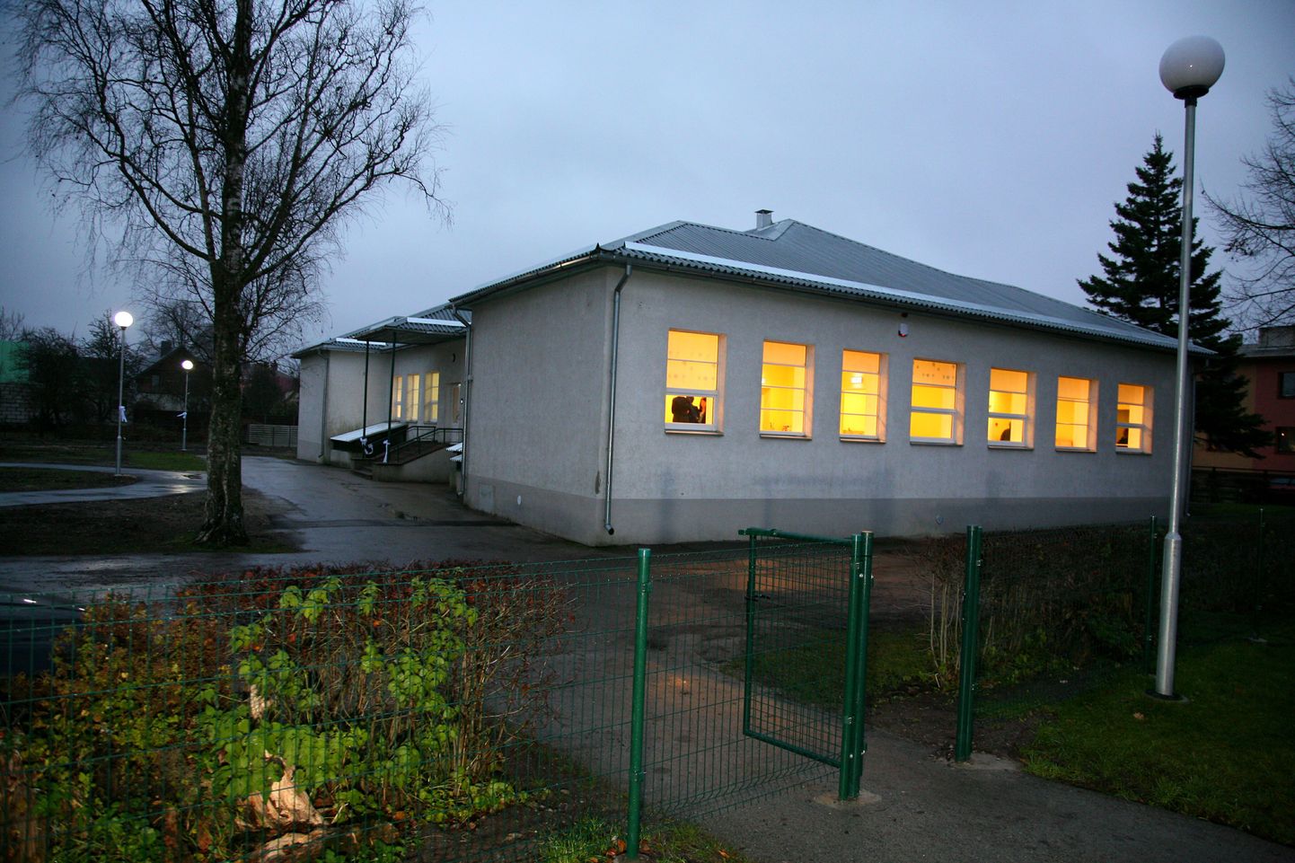 Pärnus avati pidulikult 
Ülejõe lasteaia Väike-Kuke maja.