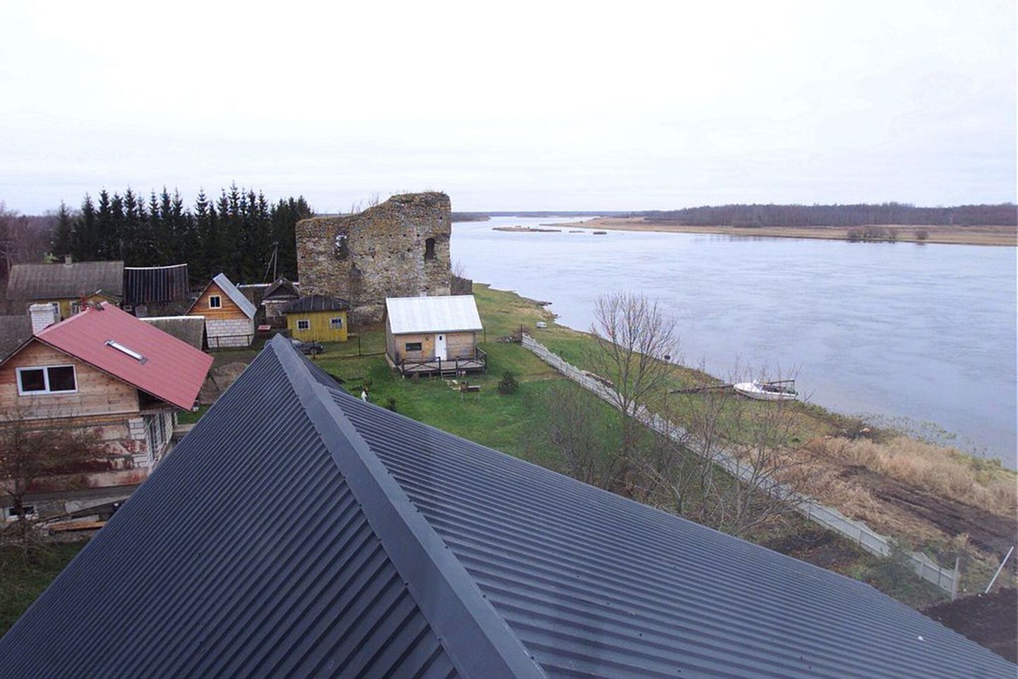 Vaade Vasknarva piirivalvekordonist Narva jõele..