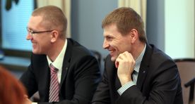Pevkur ja Kallas hakkavad Michalile hääli püüdma