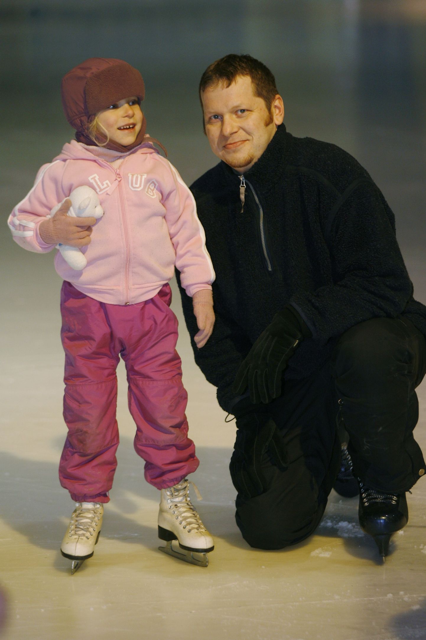 Руководитель объединения отцов Эстонии Кайдо Калликорм с дочерью. Архивное фото.