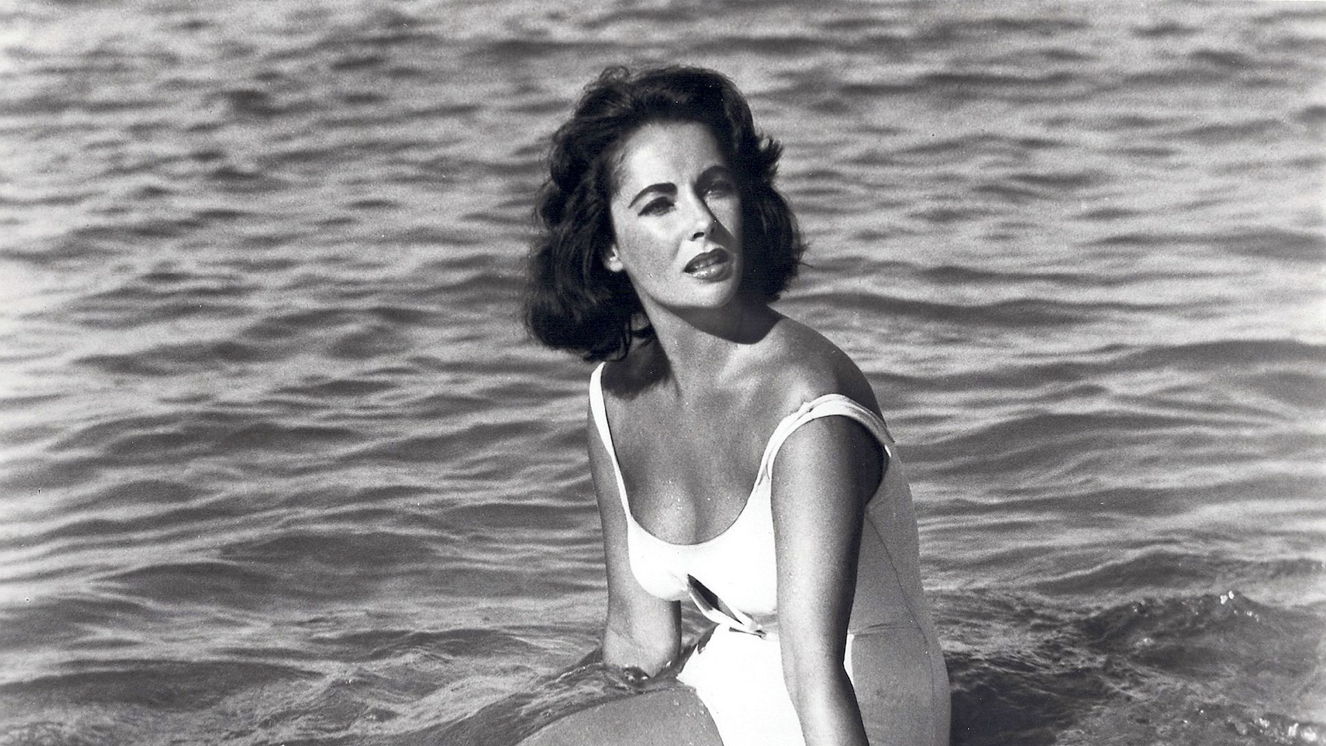 Элизабет Тейлор В Прозрачном Купальнике – Внезапно Прошлым Летом 1960 Элизабет Тейлор В Прозрачном Купальнике – Внезапно Прошлым Летом 1960