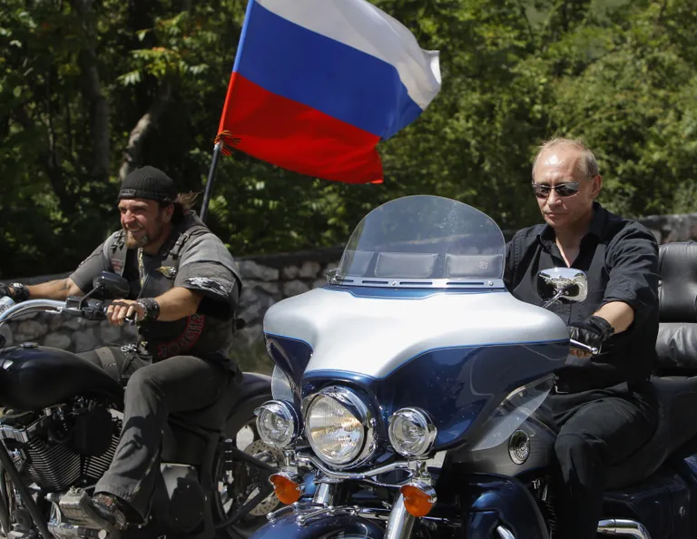 Putin ja Kirurg.