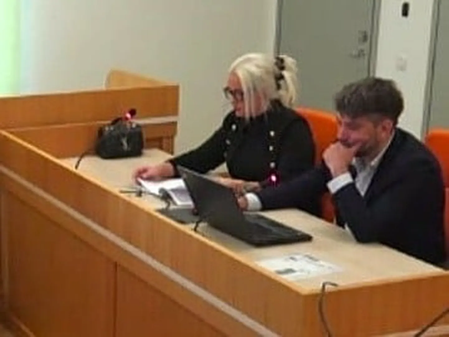 Kärol Piirits ja tema kaitsja.