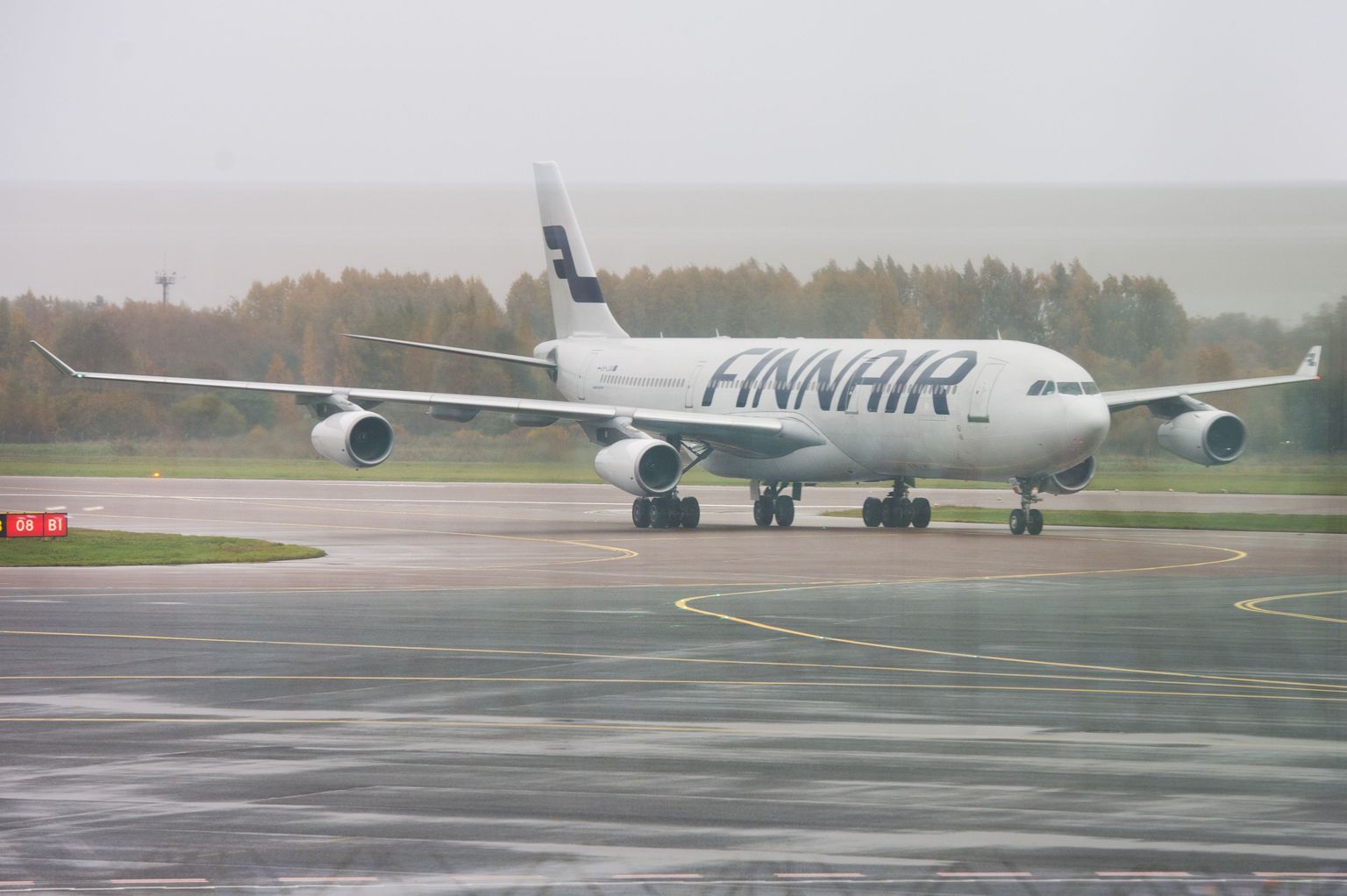Finnairi lennuk Tallinna lennuväljal.