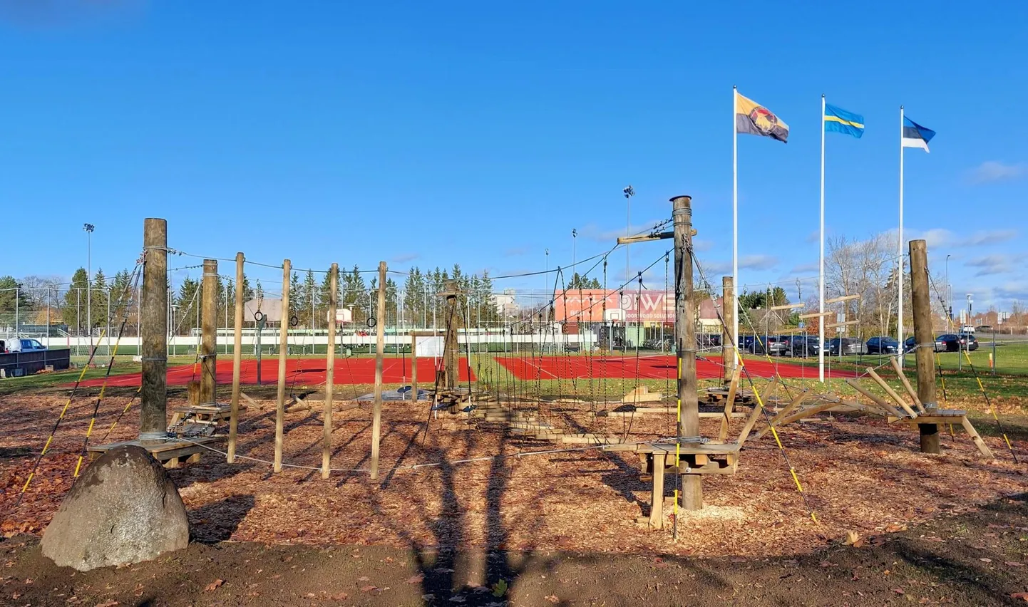 Reaalkooli madalseiklusrajale on oodatud kõik turnimishuvilised.