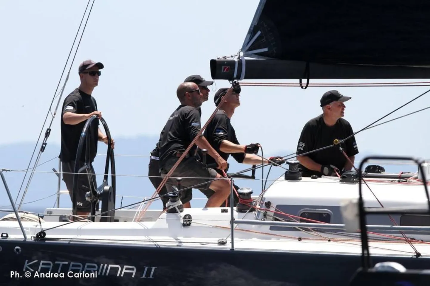 Kapten Aivar Tuulbergi (paremal) meeskond purjetas Hispaanias Mallorcal neljanda koha vääriliselt.