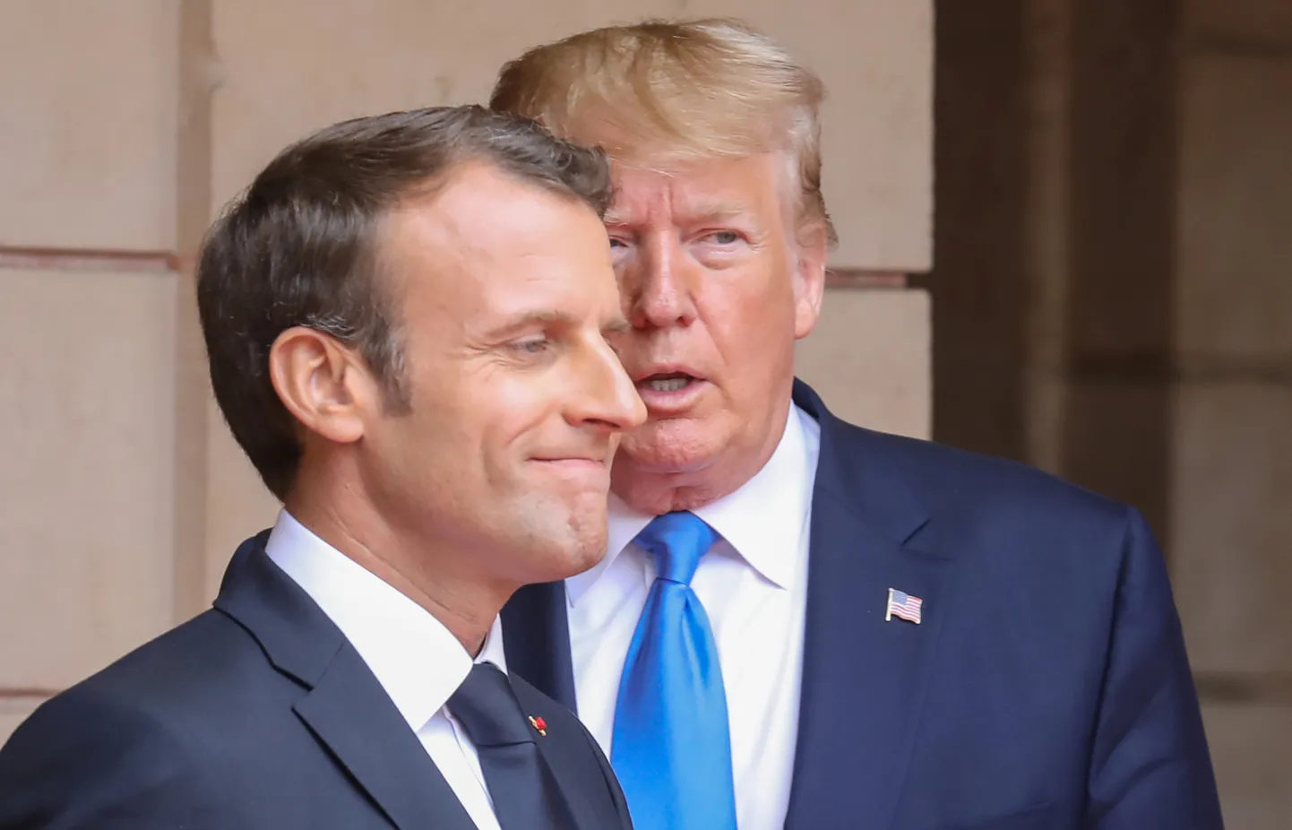 Трамп и Макрон.