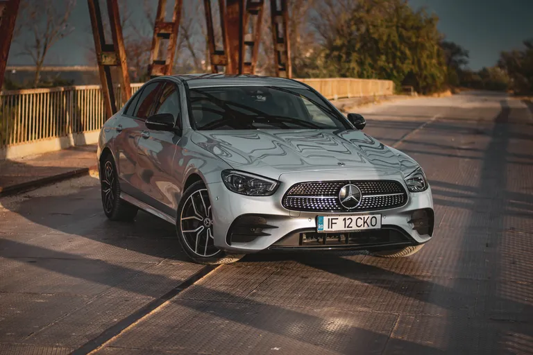Mercedes-Benz E-klass.