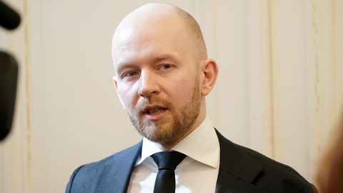 Šuvajevs: ZZS veido teātri ap 