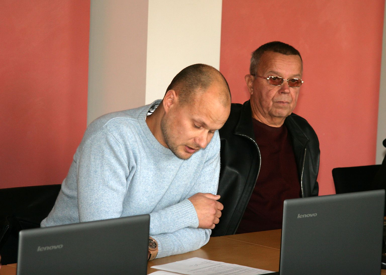 Jevgeni (vasakul) ja Juri Saltõkov mõisteti kelmuses ja võltsimises süüdi ning nüüdseks on otsus jõustunud.