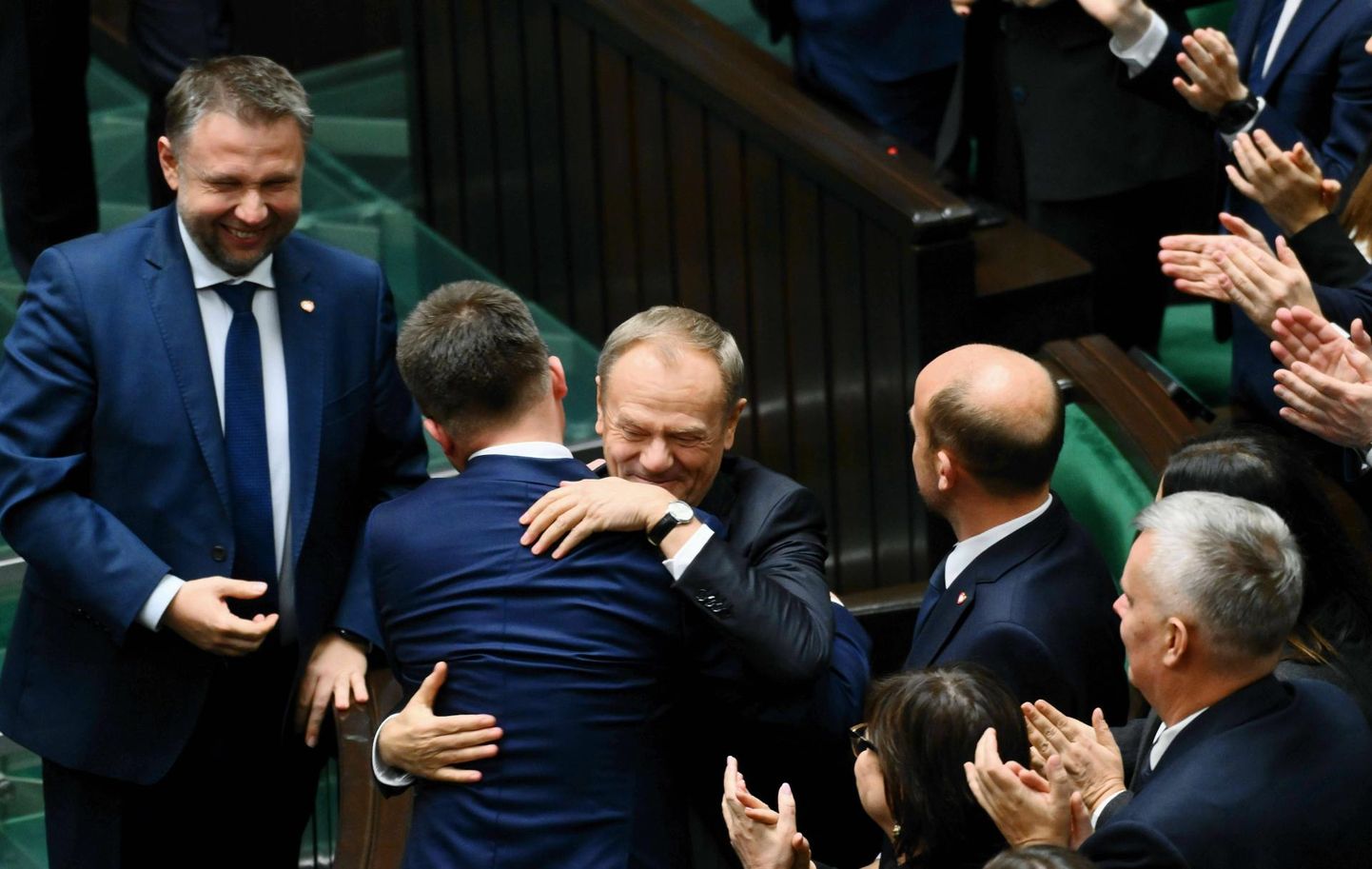 Tõenäoliselt juba lähipäevil Poola peaministriks kerkiv Donald Tusk esmaspäeval seimi saalis. 