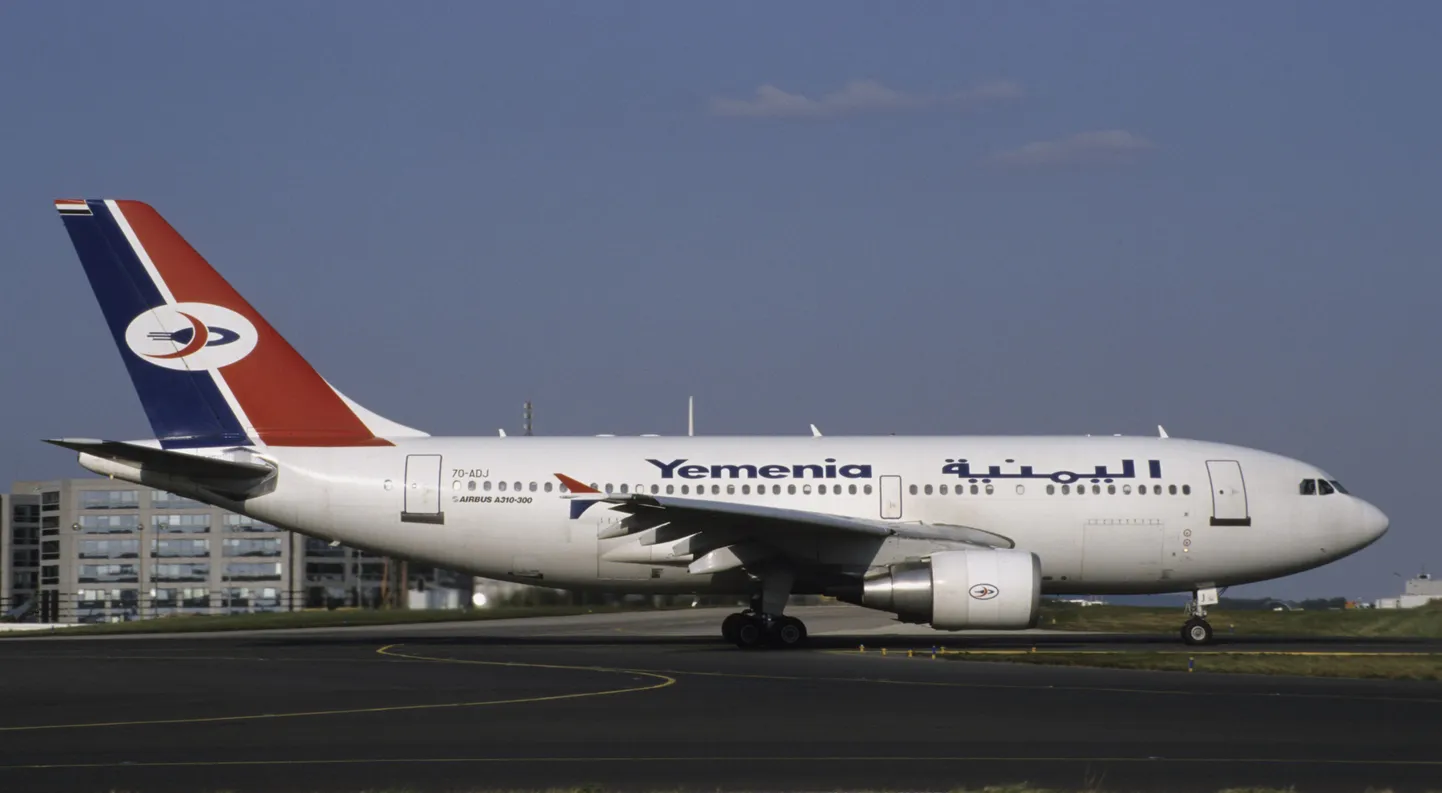 Yemenia Airi Airbus A310 2002. aastal Pariisis. Viimased kaks aastat tal sinna Prantsuse lennundusametnike keelu tõttu enam asja polnud.