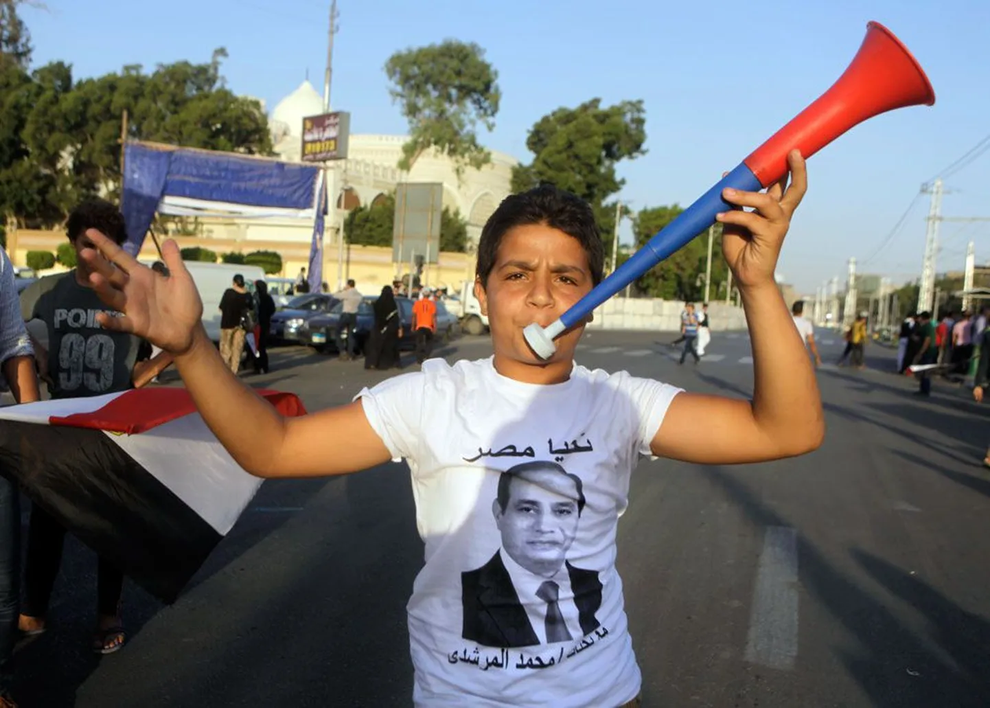 Egiptuse uue presidendi toetaja. Endine armeeülem El-Sisi kogus valimistel 96 protsenti häältest.